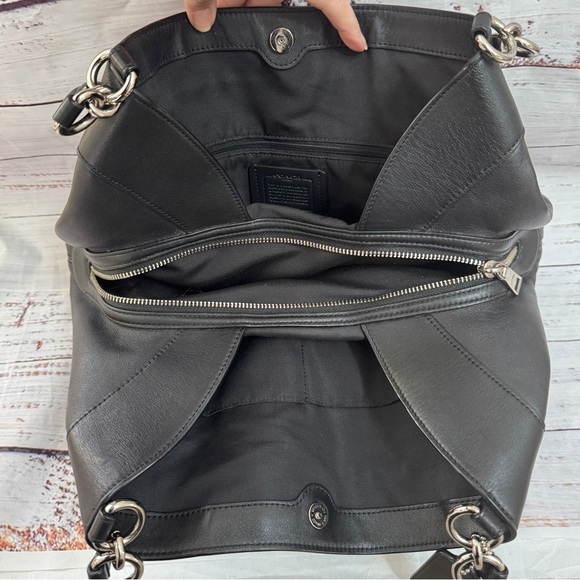 COACH  TOTE F27579 /HAND BAG EUC Black Leather and Canvas. - Picture 14 of 15